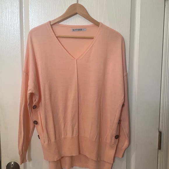 AQE Fashion v neck lightweight peach sweater with button detail - Picture 1 of 5